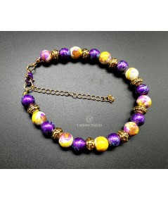 PULSERA DORADA DE CERÁMICA AMARILLA Y MORADA