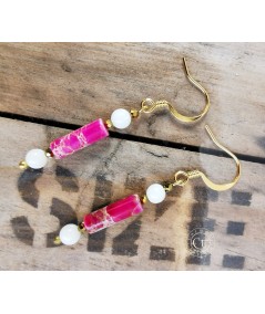 PENDIENTES DE CORAL Y PIEDRA NATURAL FUCSIA