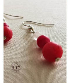 Pendientes plateados de cuarzo rojo