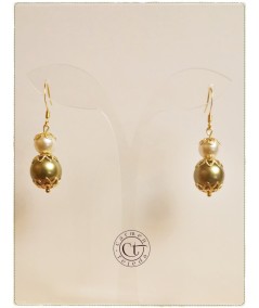 Pendientes de perlas de cristal verde y blanco