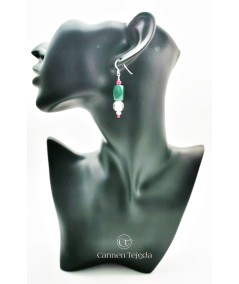 PENDIENTES DE ABALORIOS DE CRISTAL Y PERLAS DE CRISTAL FUCSIA