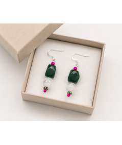PENDIENTES DE ABALORIOS DE CRISTAL Y PERLAS DE CRISTAL FUCSIA